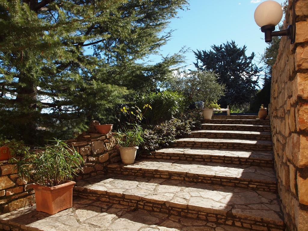 B&B Chez Max Figanieres Exterior photo